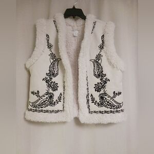 House of Harlow 1960 Chic White and Black Embroidered Vest